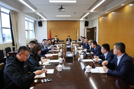 京東集團與集團公司舉行工作座談