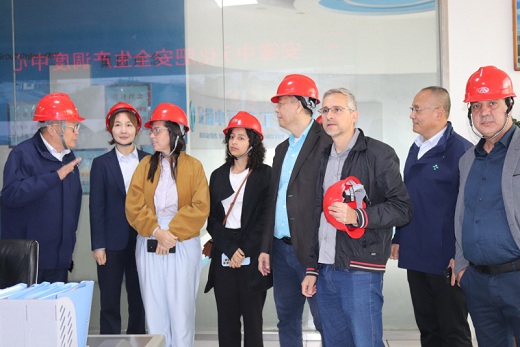 巴西最大水處理企業(yè)到訪中元化工